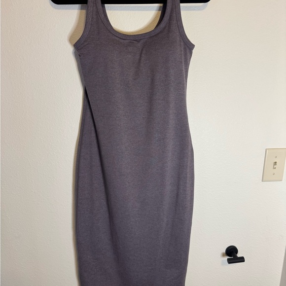 Vuori Halo Essential Dress - Picture 3 of 4